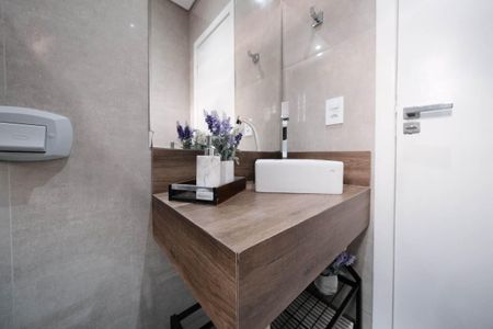 Casa à venda com 125m², 3 quartos e 2 vagasBanheiro