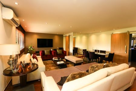 Sala de apartamento à venda com 4 quartos, 240m² em Vila Andrade, São Paulo