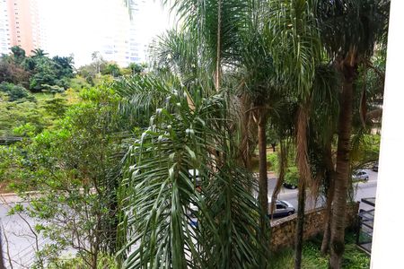 Apartamento à venda com 240m², 4 quartos e 4 vagas Apartamento à venda com 240m², 4 quartos e 4 vagasBanheiro do Quarto 4