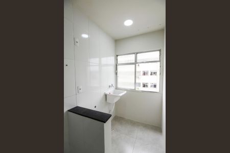 Apartamento para alugar com 65m², 2 quartos e 1 vagaÁrea de Serviço