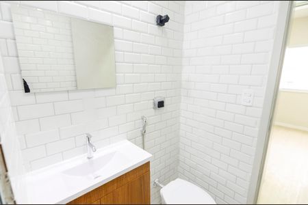 Apartamento para alugar com 65m², 2 quartos e 1 vagaBanheiro