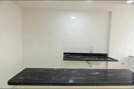 Apartamento para alugar com 65m², 2 quartos e 1 vagaCozinha