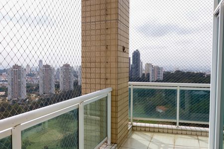 Apartamento para alugar com 187m², 3 quartos e 4 vagas Apartamento para alugar com 187m², 3 quartos e 4 vagasSacada
