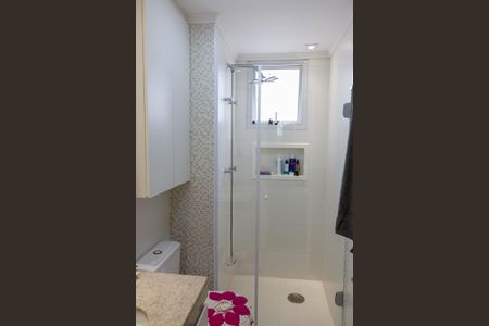 Apartamento para alugar com 187m², 3 quartos e 4 vagas Apartamento para alugar com 187m², 3 quartos e 4 vagasBanheiro da Suíte 1