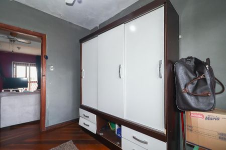 Casa à venda com 140m², 3 quartos e 3 vagasQuarto 2