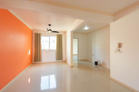 Casa de condomínio à venda com 110m², 3 quartos e 2 vagasSala