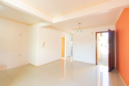 Casa de condomínio à venda com 110m², 3 quartos e 2 vagasSala