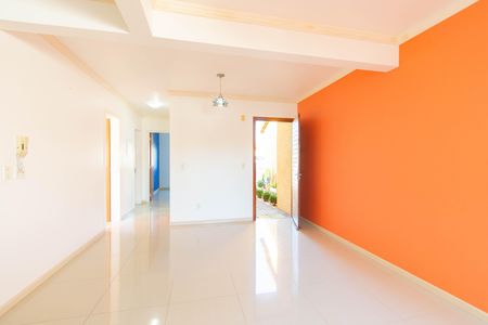 Casa de condomínio à venda com 110m², 3 quartos e 2 vagasSala