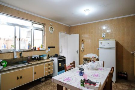 Casa à venda com 124m², 3 quartos e 2 vagasCozinha