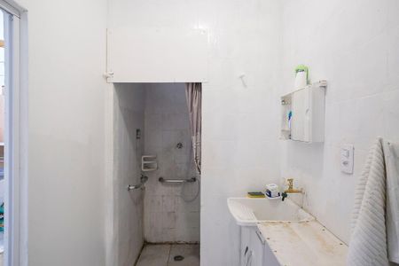 Casa à venda com 124m², 3 quartos e 2 vagasÁrea de serviço