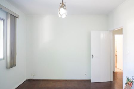 Casa à venda com 124m², 3 quartos e 2 vagasQuarto 2