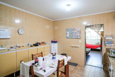 Casa à venda com 124m², 3 quartos e 2 vagasCozinha