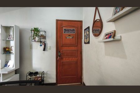 Entrada de apartamento à venda com 1 quarto, 60m² em Maracanã, Rio de Janeiro