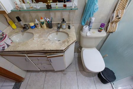 Apartamento à venda com 80m², 2 quartos e sem vagaBanheiro