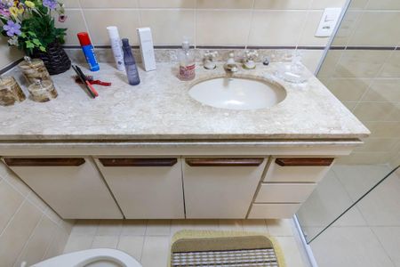 Apartamento à venda com 127m², 3 quartos e 2 vagasBanheiro da Suíte