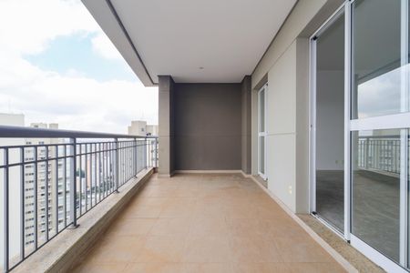 Apartamento à venda com 340m², 4 quartos e 4 vagasCobertura