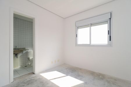 Apartamento à venda com 340m², 4 quartos e 4 vagasSuíte 2