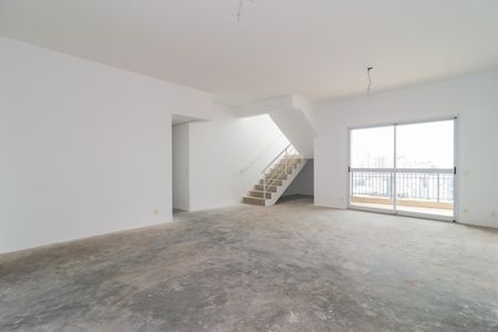 Apartamento à venda com 340m², 4 quartos e 4 vagasSala