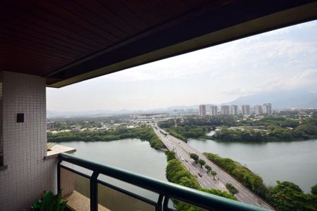 Apartamento à venda com 92m², 3 quartos e 1 vagaVaranda