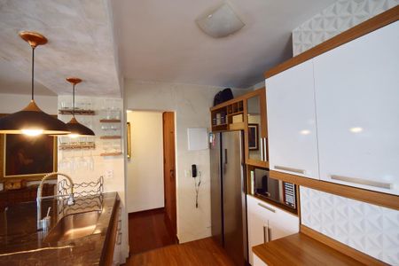 Apartamento à venda com 92m², 3 quartos e 1 vagaCozinha