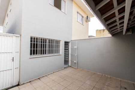 Casa à venda com 118m², 3 quartos e 2 vagas Casa à venda com 118m², 3 quartos e 2 vagasÁrea de Serviço