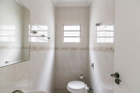 Casa à venda com 118m², 3 quartos e 2 vagas Casa à venda com 118m², 3 quartos e 2 vagasLavabo