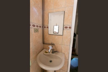 Casa à venda com 200m², 4 quartos e 1 vaga Casa à venda com 200m², 4 quartos e 1 vagaCasa 1 - Banheiro