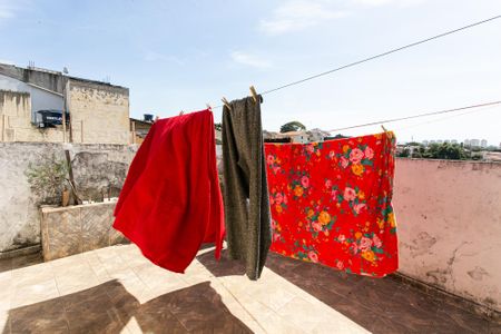 Casa à venda com 200m², 4 quartos e 1 vaga Casa à venda com 200m², 4 quartos e 1 vagaCasa 1 - Área Externa