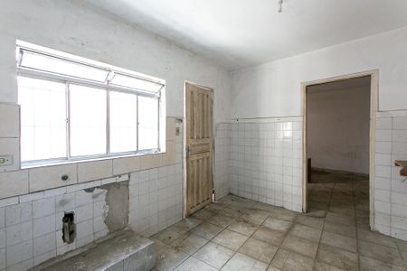 Casa à venda com 200m², 4 quartos e 1 vaga Casa à venda com 200m², 4 quartos e 1 vagaCasa 3 - Cozinha