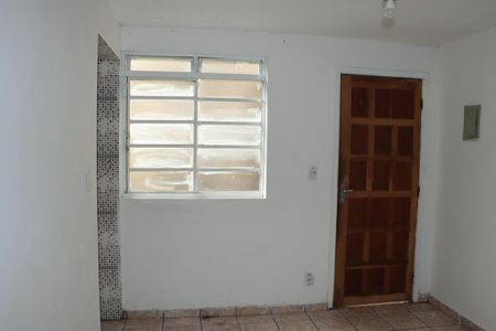 Sala de apartamento para alugar com 2 quartos, 47m² em Parque Jane, Embu das Artes