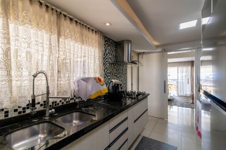 Apartamento à venda com 137m², 4 quartos e 2 vagas Apartamento à venda com 137m², 4 quartos e 2 vagasCozinha