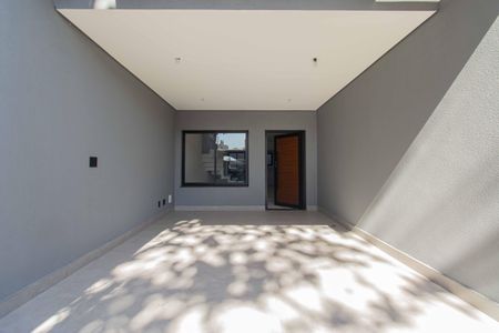 Casa à venda com 192m², 4 quartos e 2 vagasGaragem