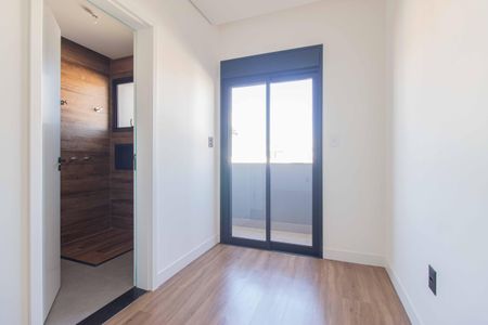 Casa à venda com 192m², 4 quartos e 2 vagasSuíte 2