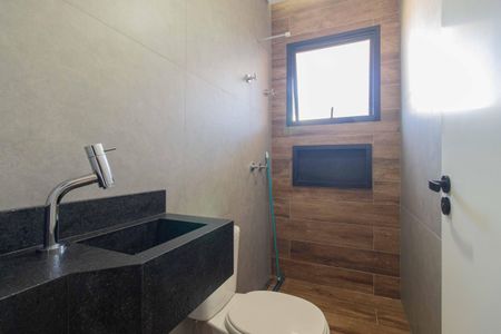 Casa à venda com 192m², 4 quartos e 2 vagasBanheiro da Suíte 1