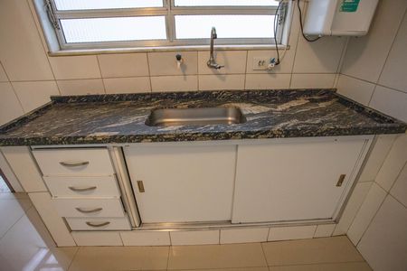 Cozinha  de casa para alugar com 2 quartos, 120m² em Taboão, Diadema