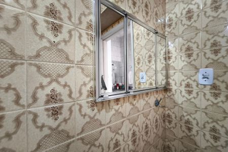 Casa à venda com 200m², 2 quartos e 4 vagasBanheiro Social