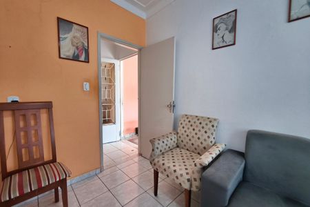 Casa à venda com 200m², 2 quartos e 4 vagasSala