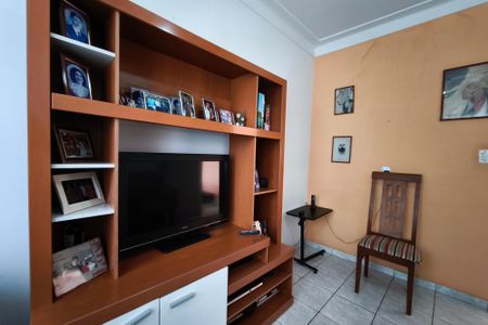 Casa à venda com 200m², 2 quartos e 4 vagasSala