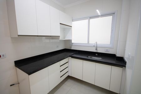 Apartamento para alugar com 78m², 2 quartos e 2 vagasCozinha