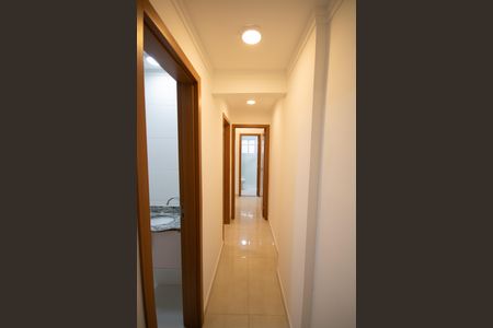 Apartamento para alugar com 78m², 2 quartos e 2 vagascorredor