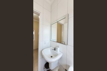 Casa à venda com 278m², 3 quartos e 3 vagas Casa à venda com 278m², 3 quartos e 3 vagasEdícula