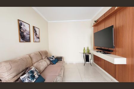 Casa à venda com 278m², 3 quartos e 3 vagas Casa à venda com 278m², 3 quartos e 3 vagasEdícula