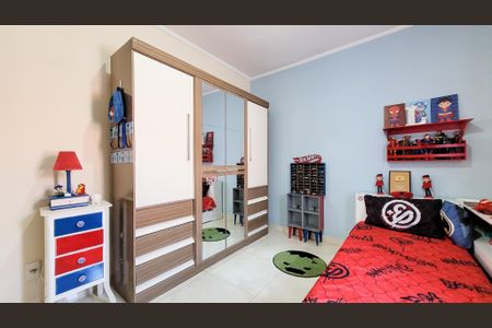 Casa à venda com 278m², 3 quartos e 3 vagas Casa à venda com 278m², 3 quartos e 3 vagasQuarto 2