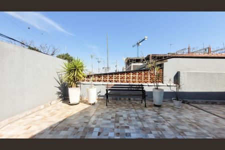 Casa à venda com 278m², 3 quartos e 3 vagas Casa à venda com 278m², 3 quartos e 3 vagasGaragem