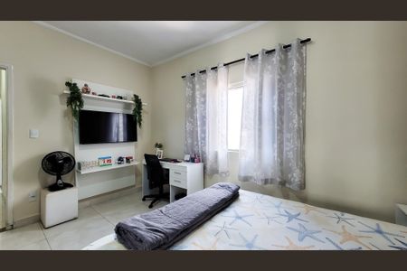 Casa à venda com 278m², 3 quartos e 3 vagas Casa à venda com 278m², 3 quartos e 3 vagasQuarto 1