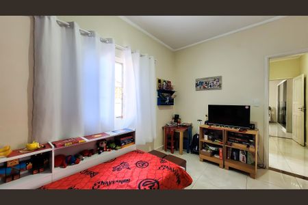 Casa à venda com 278m², 3 quartos e 3 vagas Casa à venda com 278m², 3 quartos e 3 vagasQuarto 2