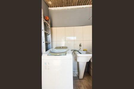 Casa à venda com 278m², 3 quartos e 3 vagas Casa à venda com 278m², 3 quartos e 3 vagasÁrea de Serviço