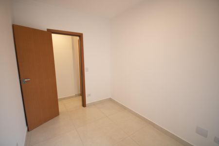 Apartamento para alugar com 77m², 2 quartos e 2 vagasQuarto 