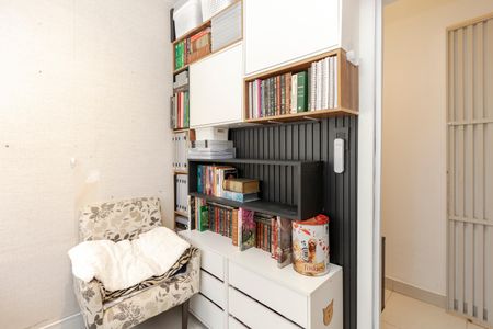 Casa à venda com 200m², 4 quartos e 2 vagas Casa à venda com 200m², 4 quartos e 2 vagasQuarto 2