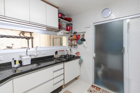 Casa à venda com 200m², 4 quartos e 2 vagas Casa à venda com 200m², 4 quartos e 2 vagasCozinha